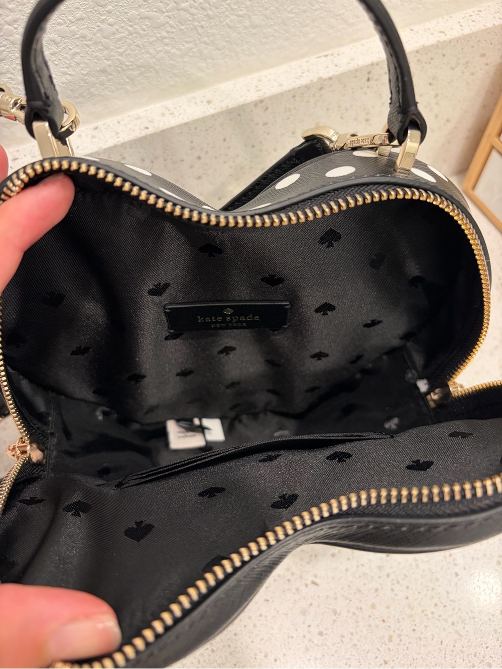 Kate Spade New York Love Shack Heart Crossbody in Polka Dot K5997 EUC - Picture 7 of 13